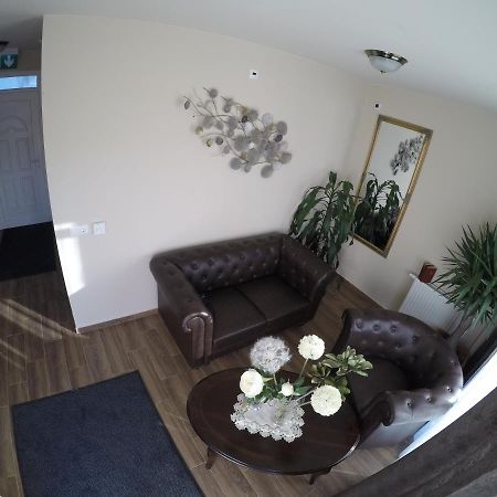 Fonix Apartman Ленти Екстериор снимка